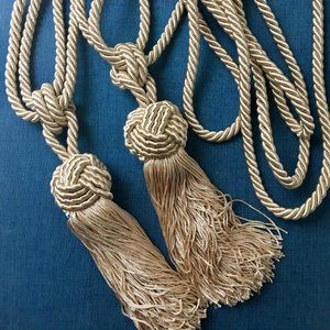 Tie backs Pair